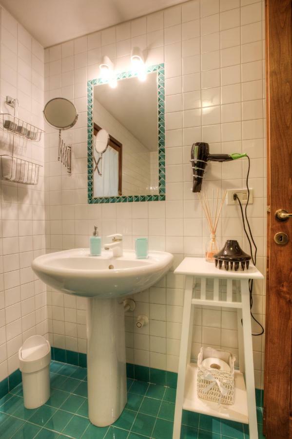B&B Maison Il Melograno San Marino Buitenkant foto