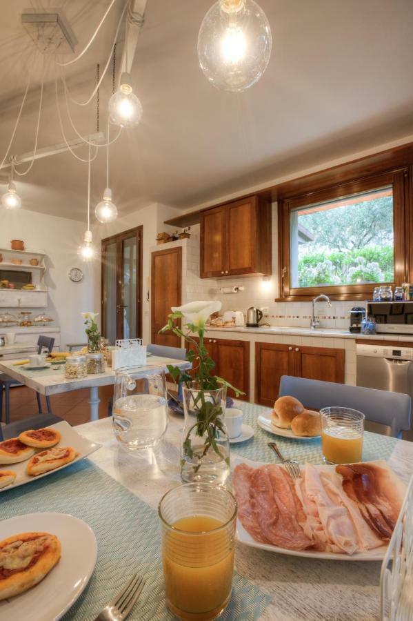 B&B Maison Il Melograno San Marino Buitenkant foto