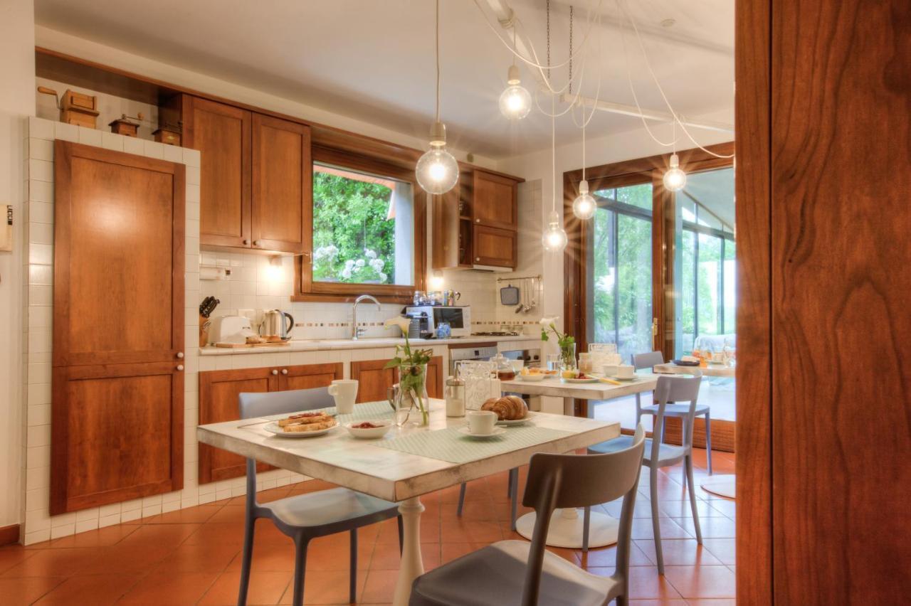 B&B Maison Il Melograno San Marino Buitenkant foto